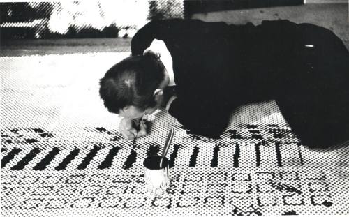 Manfred Leve (Künstler*in), Sigmar Polke in seinem Atelier, Düsseldorf, Dezember 1967