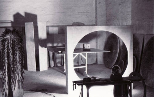 Manfred Leve (Fotograf*in), Günther Uecker - Atelier Düsseldorf, Hüttenstraße, 30.04.1967