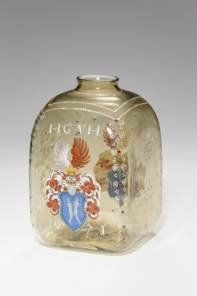 Flasche mit Wappen v. Hartitzsch und die Initialen "HGVH"