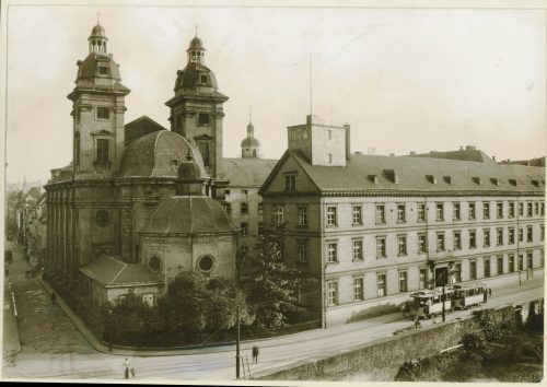 Julius Söhn (Fotograf*in), St. Andreas in Düsseldorf, um 1895