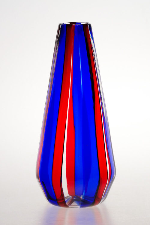 Unbekannt (Ausführung), Vase mit Farbbändern, 1980/90er-Jahre