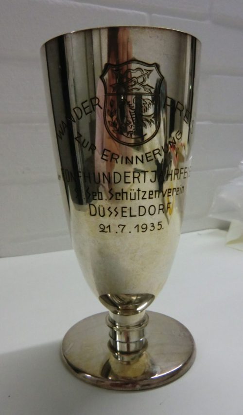 Künstler unbekannt (Künstler*in), Wanderpreis zur Erinnerung der Fünfhundertjahrfeier des Sankt Sebastianus-Schützenverein Düsseldorf, 21.07.1935, 1935