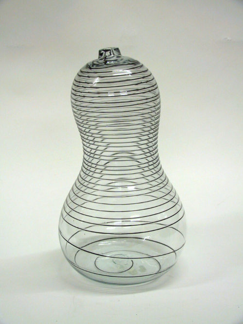 Bernard Heesen (Entwurf), Vase mit Fadenverzierung, 1998