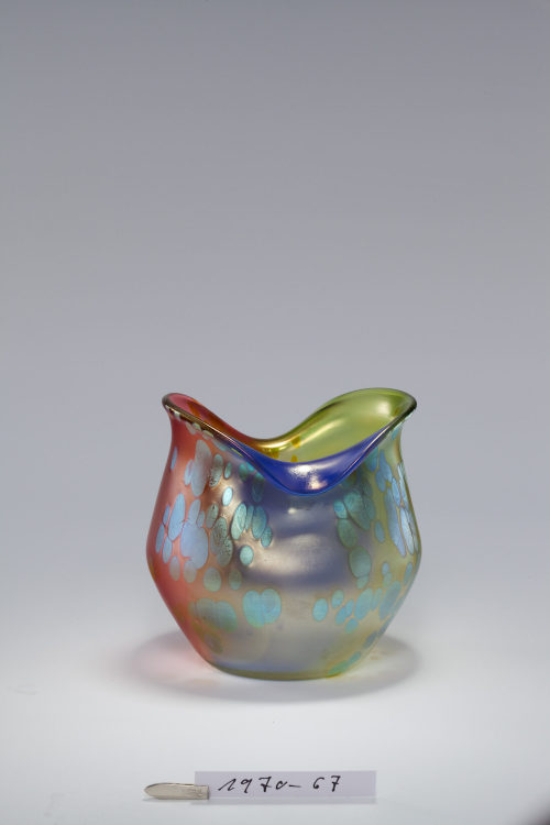 Glasfabrik Johann Lötz Witwe (Hersteller*in), Vase, 1900