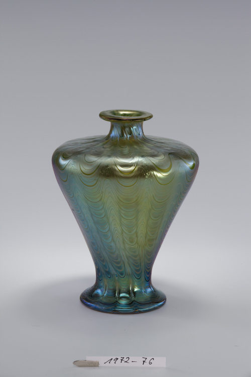 Glasfabrik Johann Lötz Witwe (Hersteller*in), Vase, 1899