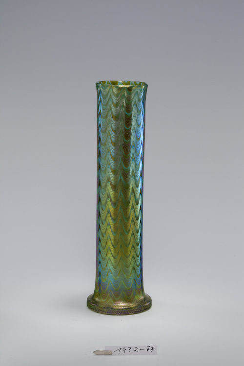 Glasfabrik Johann Lötz Witwe (Hersteller*in), Vase, 1898