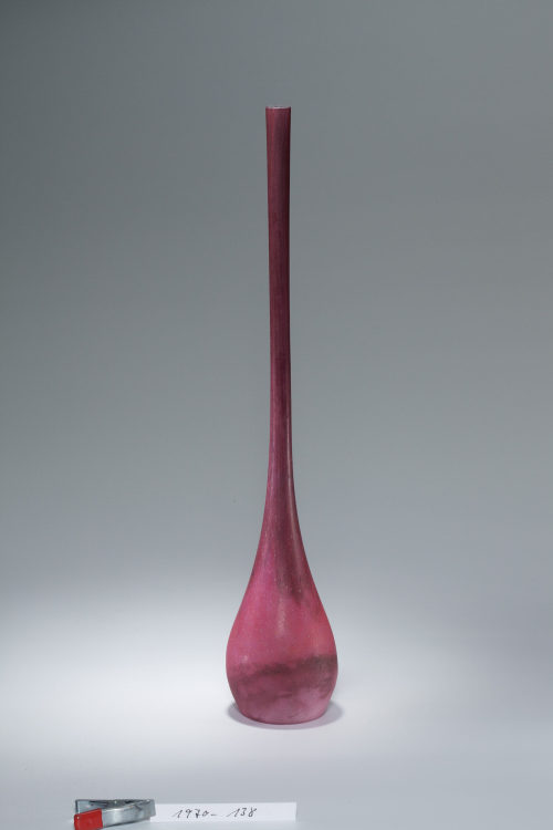 Daum <Nancy> (Hersteller*in), Vase, 1910–1915