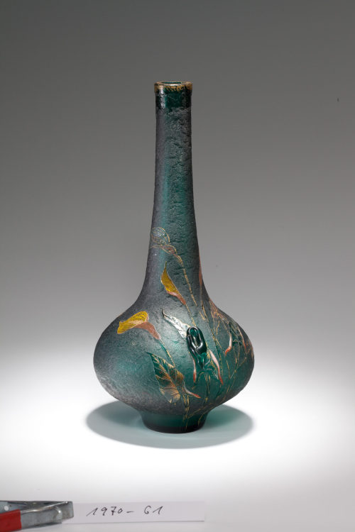 Vallérysthal France (Ausführung), Vase mit blühender Kalla, Um 1900