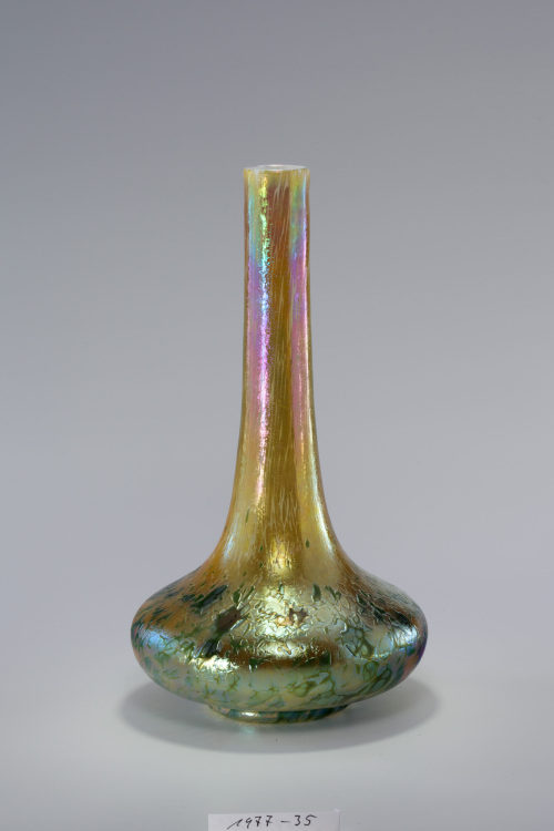 Glasfabrik Johann Lötz Witwe (Hersteller*in), Vase, um 1900