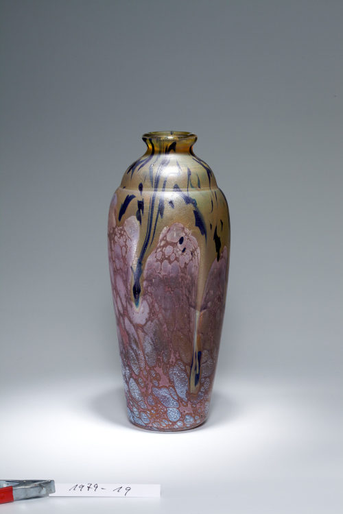 Daum <Nancy> (Hersteller*in), Vase, 1902–1910