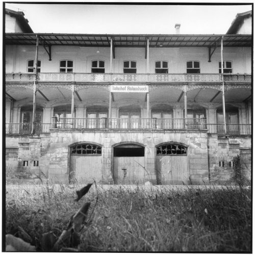 Erika Kiffl (Fotograf*in), Bahnhof Rolandseck, 1964