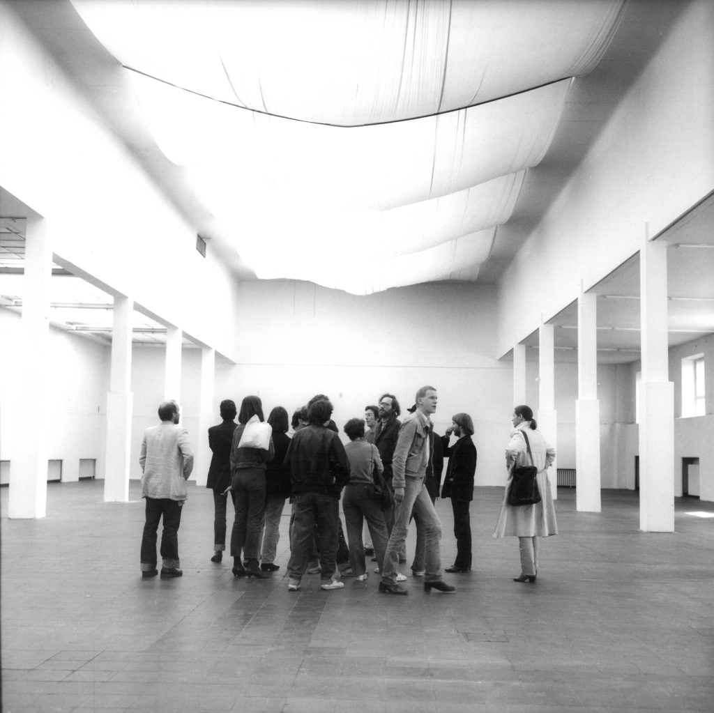 Dorit Edler, Paco R. Knöller, Jörgen Dobloug, Stephan von Wiese, Wolfgang Imy, Halina Jaworski, (v.r.n.l.) Halle A5, Kunstpalast Düsseldorf