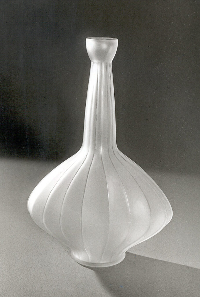"Côtes plates"
