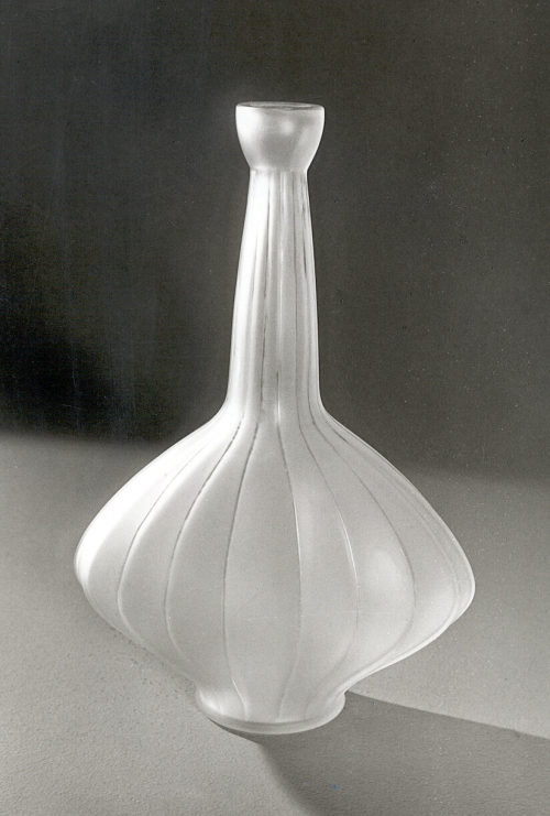 René Lalique (Entwurf), "Côtes plates", Entwurf wohl 1930er Jahre, Ausformung nach 1945