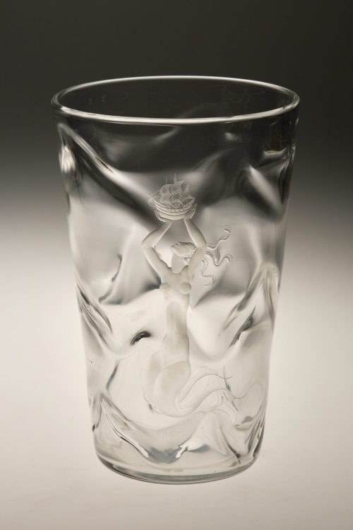 Vicke Lindstrand (Entwurf), Vase mit Sirene und Schiff, 1933–1935