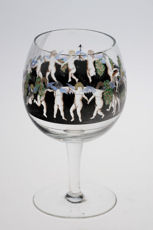 Vedar ‒ Vetri d'arte (Ausführung), Zierpokal mit Amoretten-Reigen, ca. 1928–1930