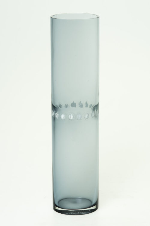 Vetreria Vistosi (Hersteller*in), Graue Stangenvase, datiert 1963