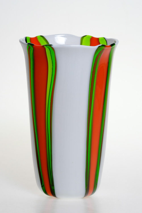 Unbekannt (Ausführung), Vase mit Farbbändern, 1970/80er-Jahre