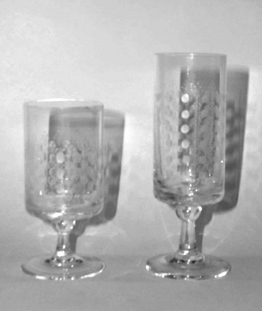 Stengelgläser aus der Serie "Romanze"