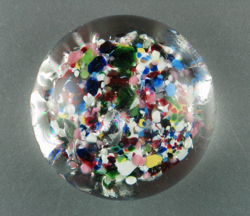 Unbekannt (Ausführung), Paperweight, nicht datiert