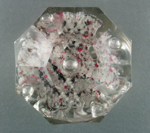 Unbekannt (Ausführung), Paperweight, nicht datiert