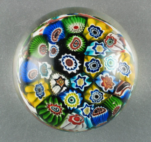 Unbekannt (Ausführung), Paperweight, nicht datiert