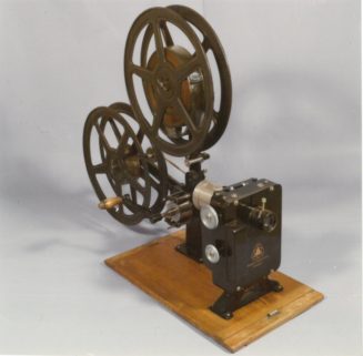 Kinox II, 35-mm-Film-Projektor, Ernemann-Werke AG, Dresden, 1919