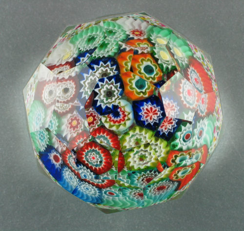 Unbekannt (Ausführung), Paperweight, nicht datiert