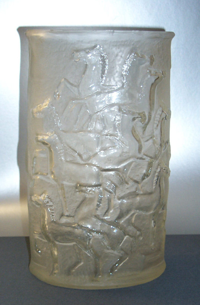 Vase mit Pferdeherde