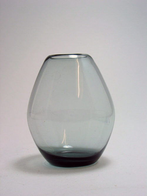 Wilhelm Wagenfeld (Entwurf), Vase Modell 448.21, Entwurf 1954/55, Produktion 1955–1968