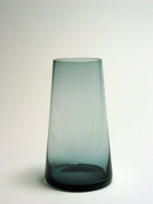 Wilhelm Wagenfeld (Entwurf), Vase aus dem Trio Nr. 468.02, Entwurf 1958, Produktion 1959–1968, 1975–1977