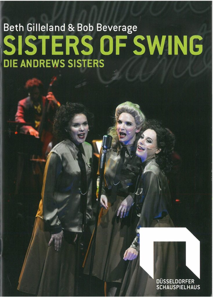 Programmheft zu "Sisters of Swing"  - Die Andrew Sisters. Premiere am 3. September 2015 im Klei ...