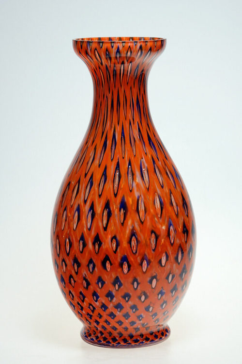 Unbekannt (Ausführung), Vase mit orange-blauem Netzmuster, um 1980–1990