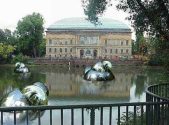 Horst Wermes: Simulation silent moving nature Ständehaus Düsseldorf