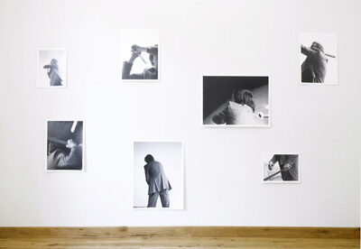 Petra Warrass: Glencheck, 2009, Fine Art Prints, unterschiedliche Formate, Installtionsansicht