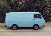 B. Fuchs: Blauer VW-Transporter, Düsseldorf,, 2003 - C-Print, 37x48cm, Ed. 8