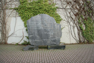 Michael Kienemund, Ein Posten ist vakant / Heine-Stein, 1993