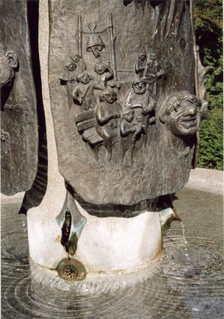 Karl-Heinz Klein
Folklore-Brunnen, 1967