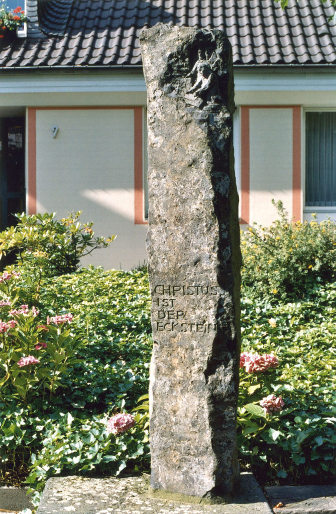 Bernd Bodechtel
Stele "Christus ist der Eckstein", 1985