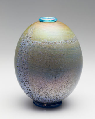 Eiförmige Vase