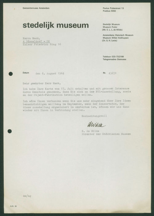 Stedelijk Museum (Absender*in), Korrespondenz von Stedelijk Museum Amsterdam an Heinz Mack, 06.08.1964