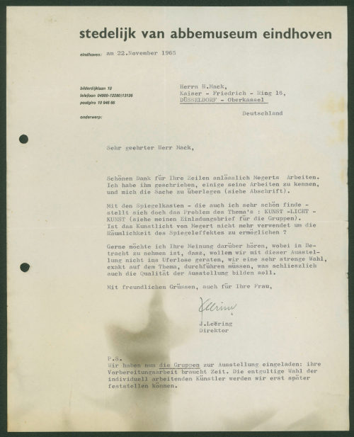 Jean Leering (Absender*in), Korrespondenzen von Stedelijk van Abbemuseum Eindhoven an Heinz Mack und Christian Megert, 22.11.1965