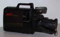 VHS-Camcorder Panasonic NV-M7