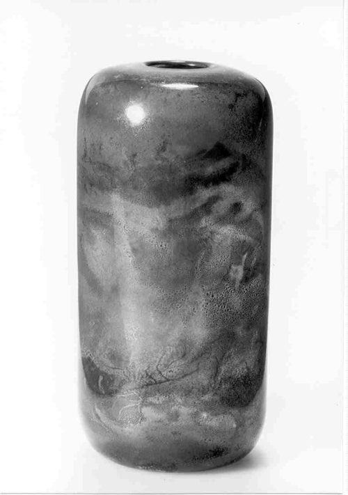 Pavel Molnar (Künstler*in), Vase, 1978