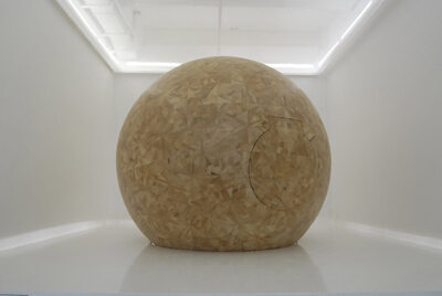 '0' / 2010 - 4.200 pieces of woods and 30.000 Glass fibers / 260x260x260cm