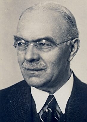 Josef Schregel 1942