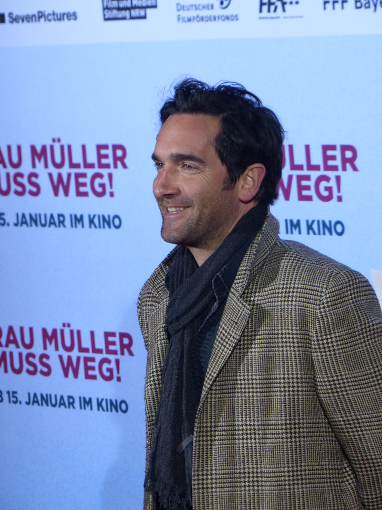 Der Schauspieler Thomas M. Held bei der Kino-Premiere von "Frau Müller muss weg!" im Cinedom Kö ...