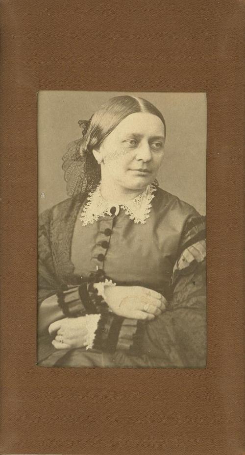 Clara Schumann, Fotografie von Carl von Jagemann, 1866