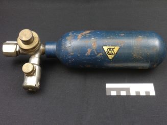 Sauerstoffflasche blau, mit Flaschenventil DRAEGER-WERKE