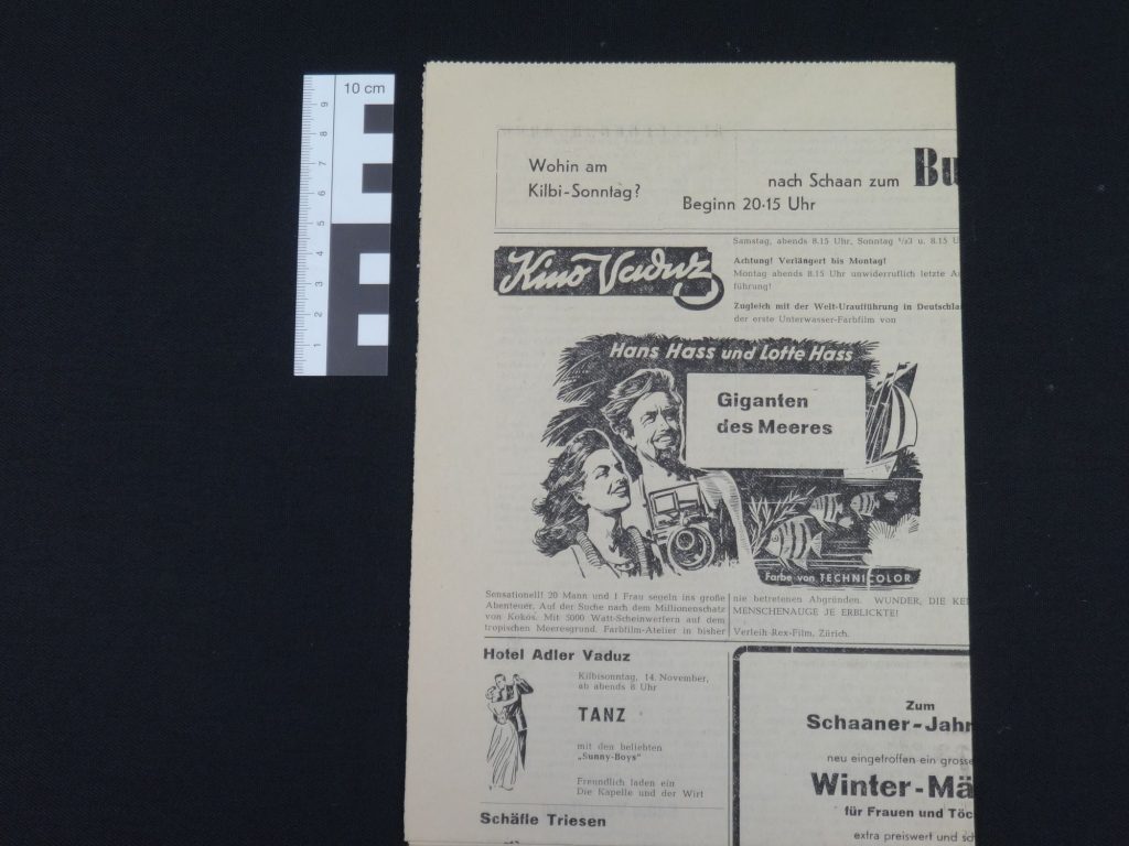 Zeitungsseite mit Kinoanzeige "Giganten des Meeres"im Liechtensteiner Volksblatt, 13. Nov. 1954